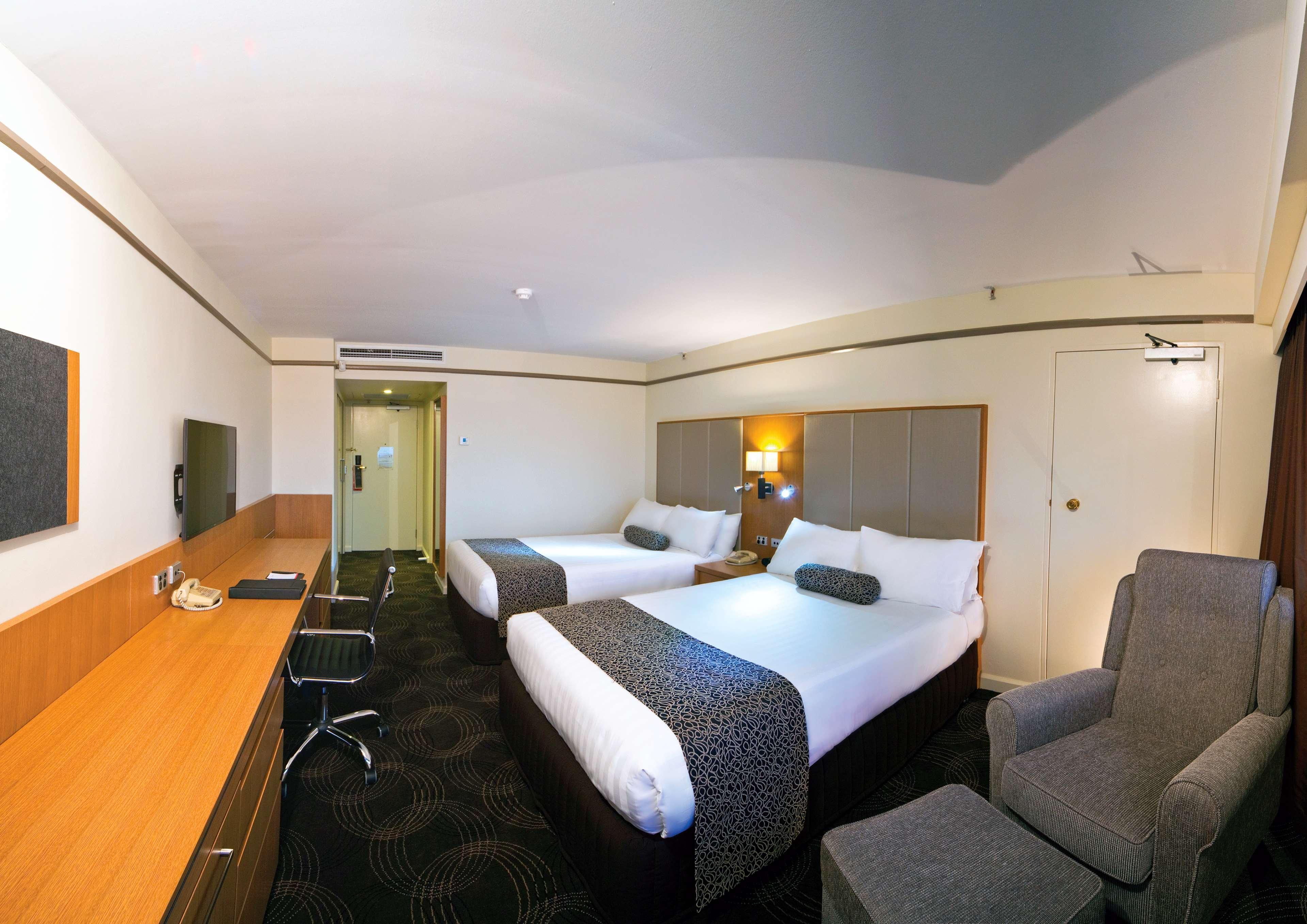 斯坦福德阿德莱德广场酒店 外观 照片 A typical room at the hotel
