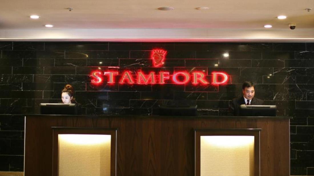 斯坦福德阿德莱德广场酒店 外观 照片 Stamford logo at the reception of the hotel