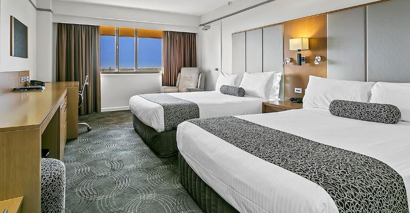 斯坦福德阿德莱德广场酒店 外观 照片 A room at the Hilton San Francisco